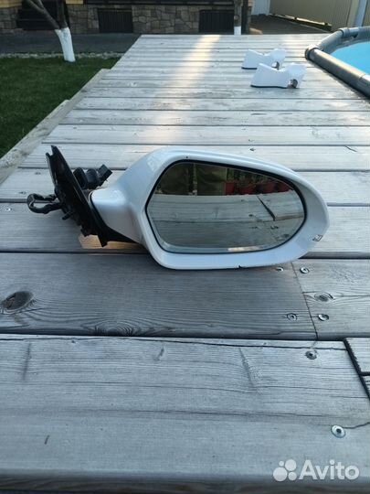Боковое зеркало (правое) Ауди А-6