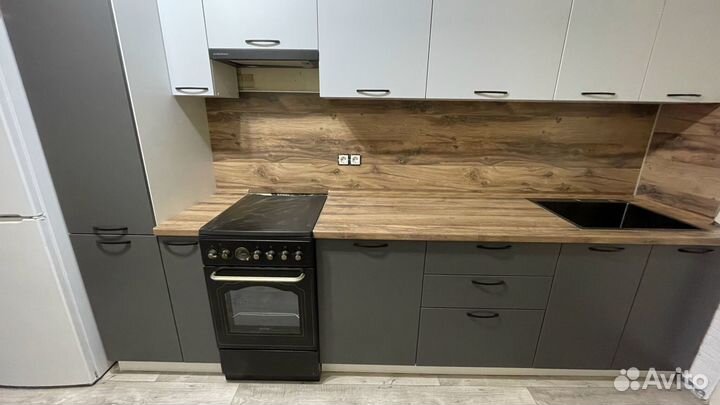 Кухонный гарнитур кухня модный