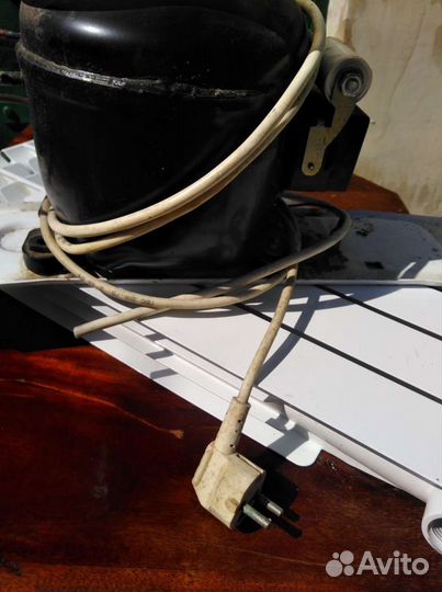 Компрессор холодильника