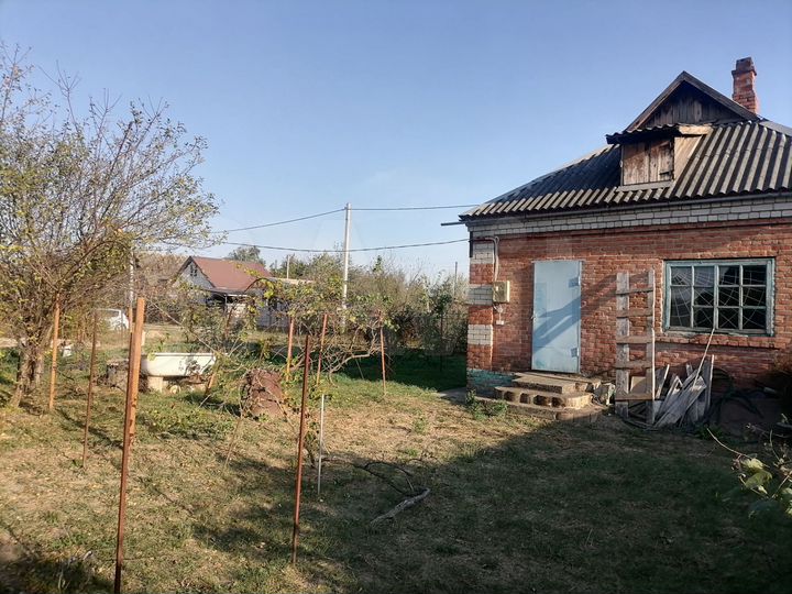 Дом 40 м² на участке 5 сот.