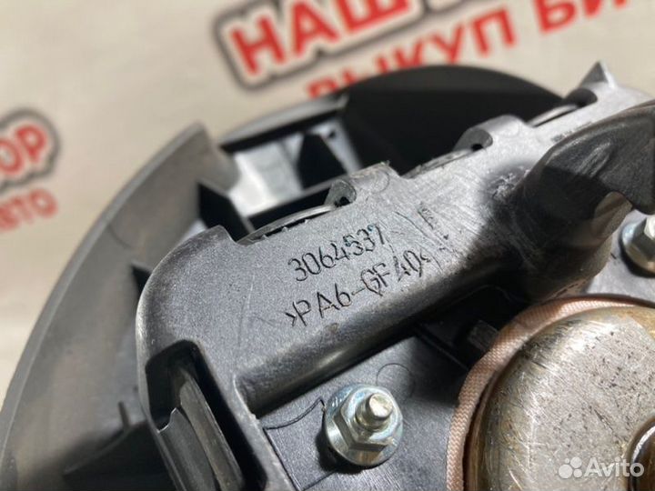 Подушка безопасности в руль Renault Duster 2014