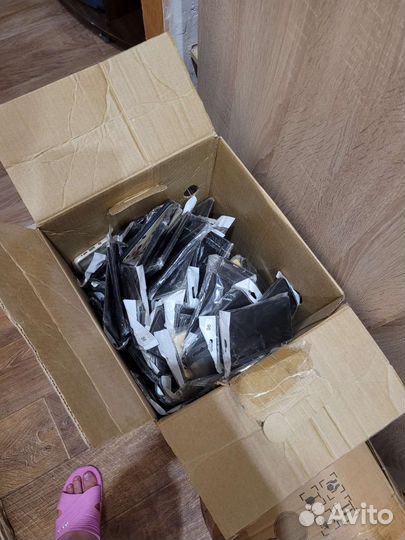 Чехлы на телефоны