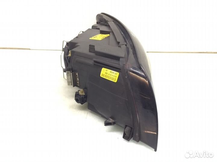 Фара 30657174 Volvo C30 (2006-2010)