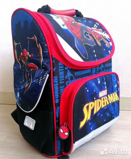 Школьный рюкзак