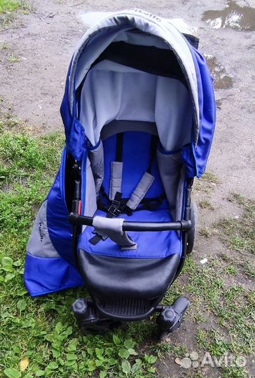 Прогулочная коляска