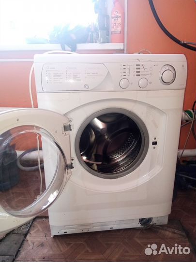 Стиральная машина аристон