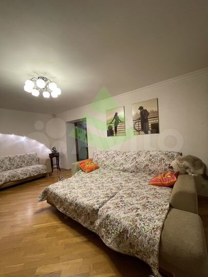 4-к. квартира, 130 м², 8/10 эт.