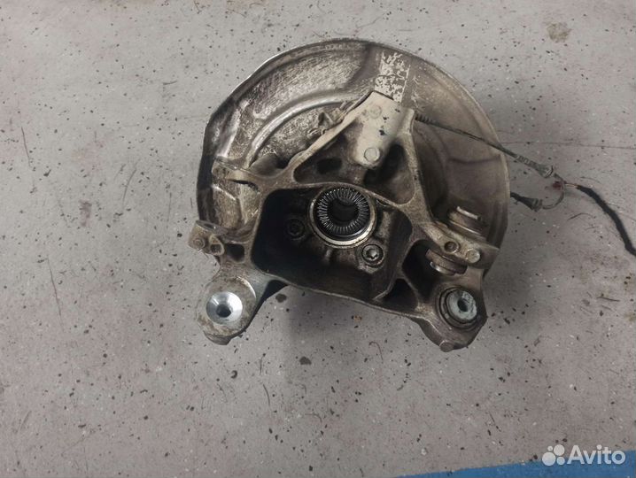 Поворотный кулак задний правый BMW X5 G05