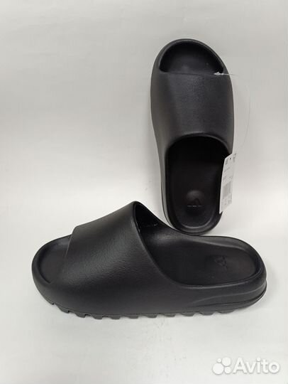 Шлёпки Adidas Yeezy Slide