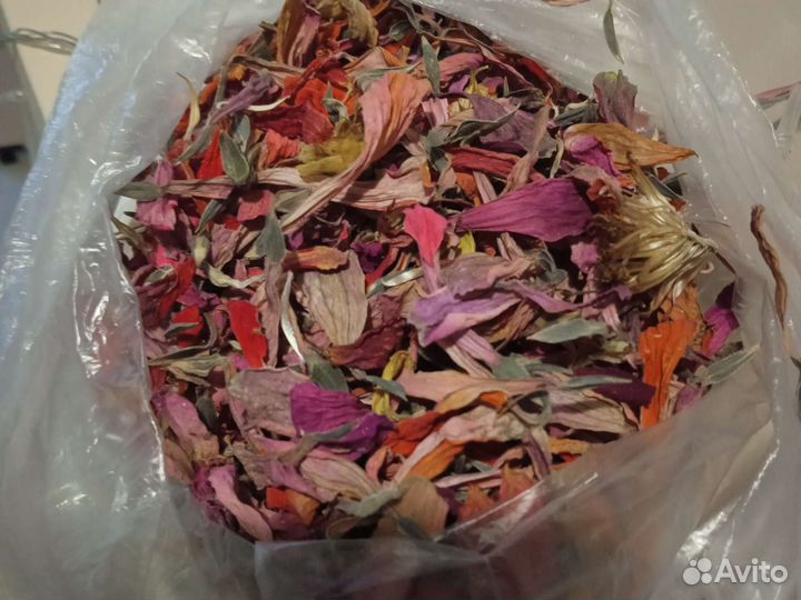 Лепестки роз сухие
