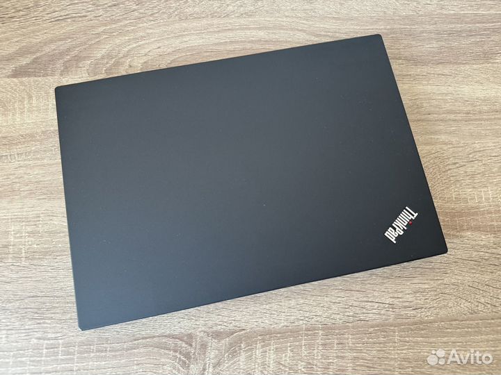 Lenovo Thinkpad T490 i5 16Gb сенсорный