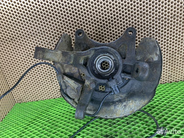 Кулак поворотный передний левый Lifan X60