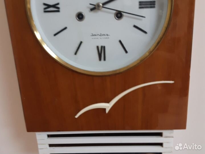Настенные часы Янтарь СССР