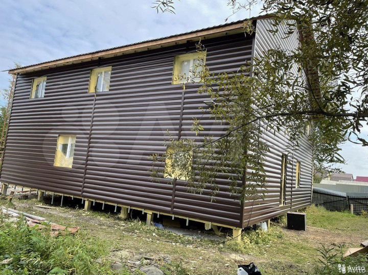 Дача 396 м² на участке 9 сот.