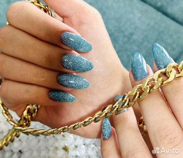 Маникюр с выравниванием и покрытием/Педикюр