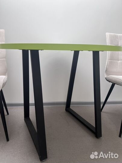 Стол круглый бу