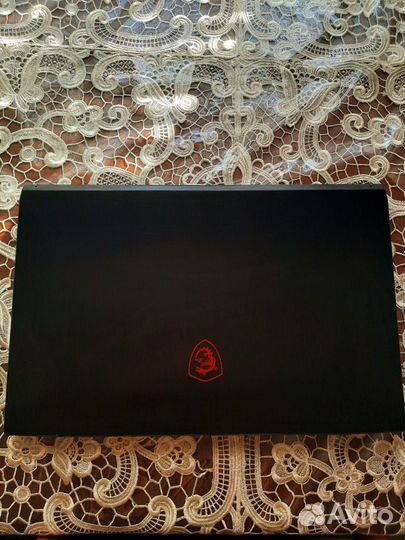 Игровой ноутбук msi 17 3