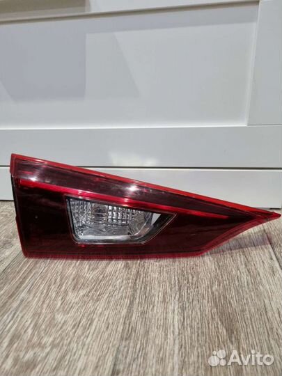 Задняя фара на mazda 3 bm седан