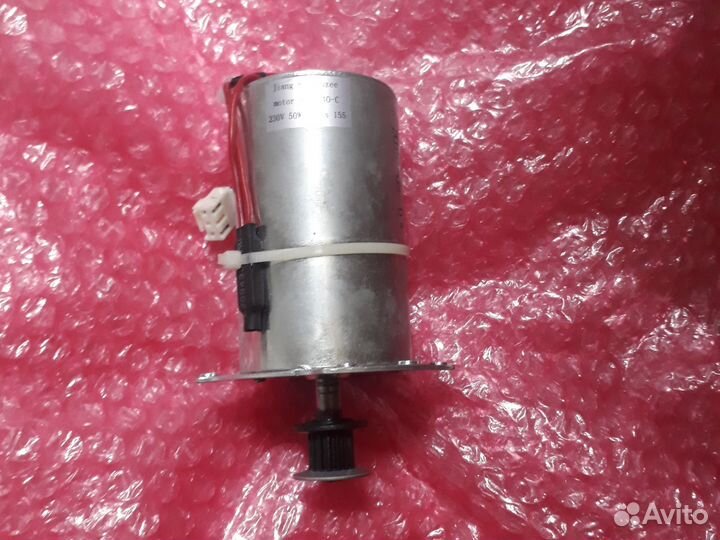 Двигатель от Пылесос maunfeld MF-2034BK Pro