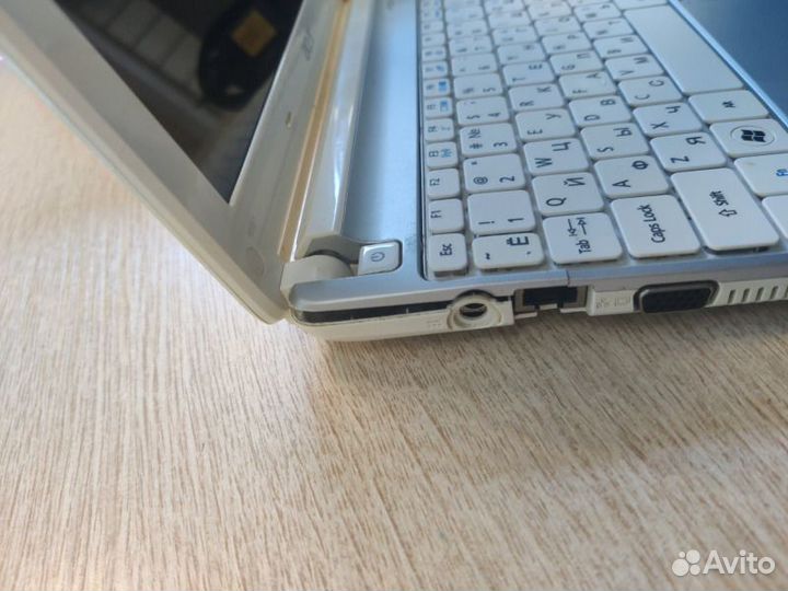 Нетбук Acer Aspire One D257