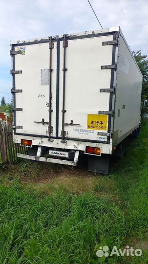 Isuzu Forward (F-Series), 1997