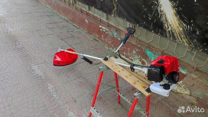 Триммер бензиновый 52Куб