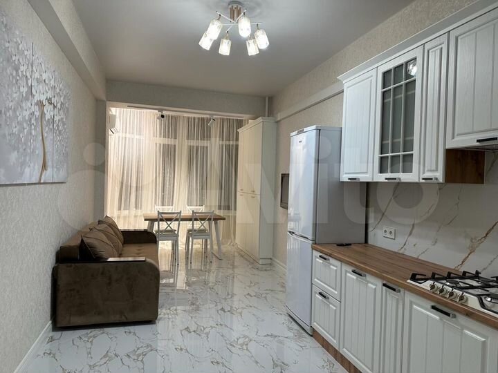 2-к. квартира, 60 м², 9/15 эт.