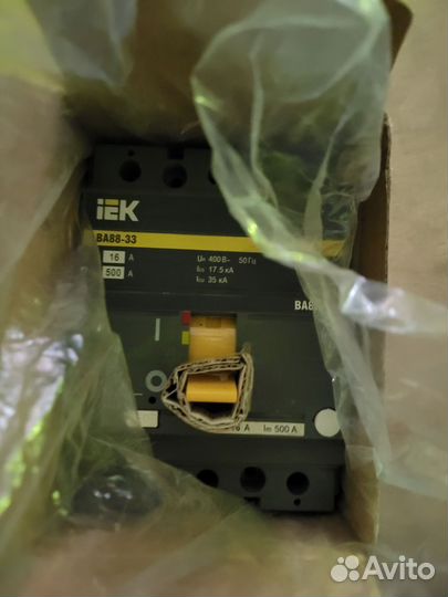 Выключатель автоматический ва 8833 16А