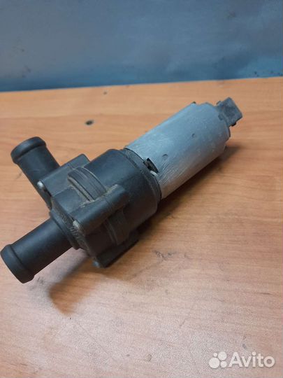 Помпа дополнительная 0392020034