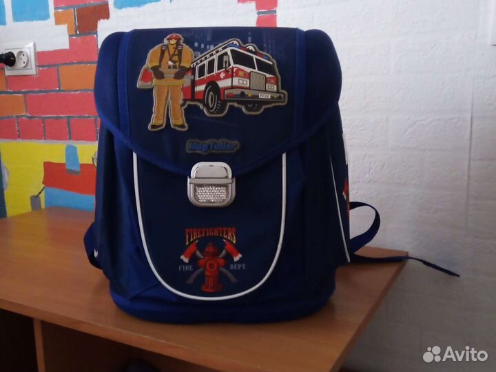 Школьный рюкзак