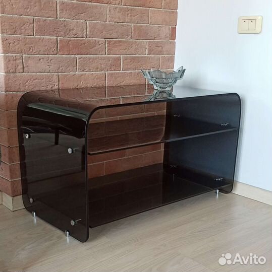 Тумба гнутое закалённое стекло Италия