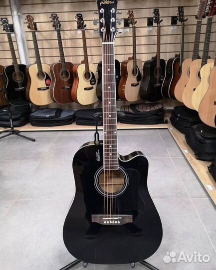 Акустическая гитара белучи белая