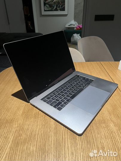 Apple MacBook Pro 15 2017