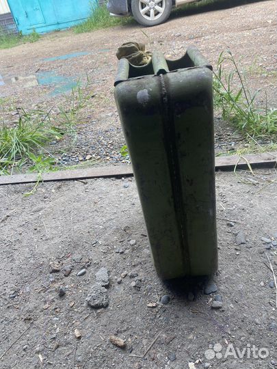 Канистра металлическая 20 л