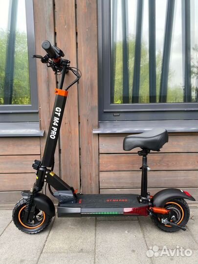 Электросамокат GT M4 pro с Аквозащитой