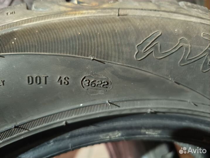 Accelera 651 215/60 R16
