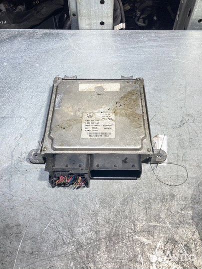 Блок управления двигателем Mercedes C-Class W204