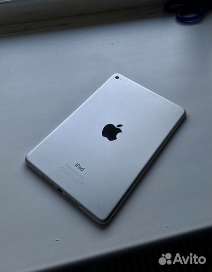 iPad mini 4