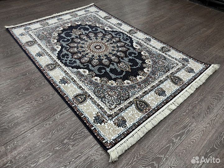 Ковер 1.5х2.3 новый