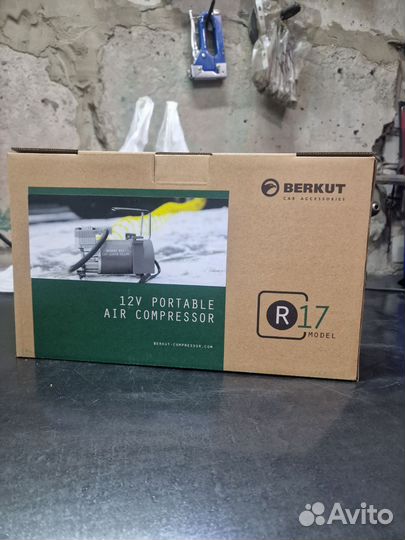 Автомобильный компрессор Berkut r17