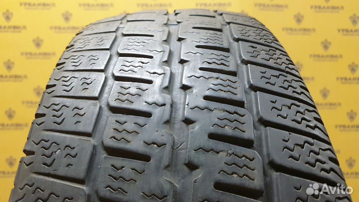 Matador MPS 530 Sibir Snow Van 205/70 R15 R