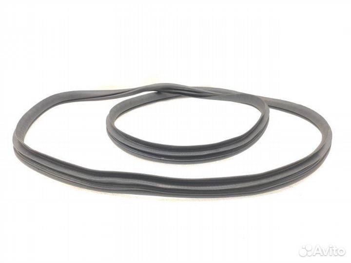 Уплотнитель двери задний правый Chery Tiggo 4 Pro