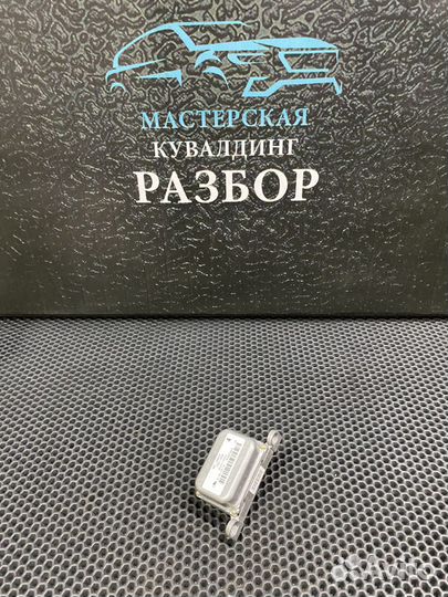 Датчик ускорения Nissan Murano Z50