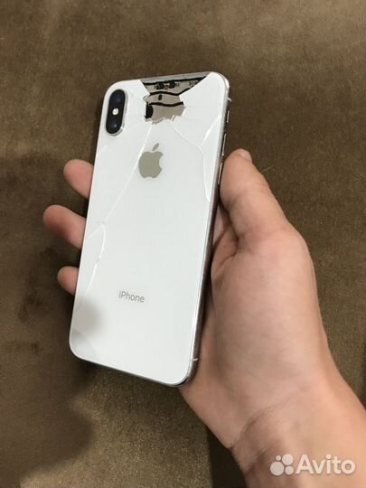 iPhone X, 64 ГБ