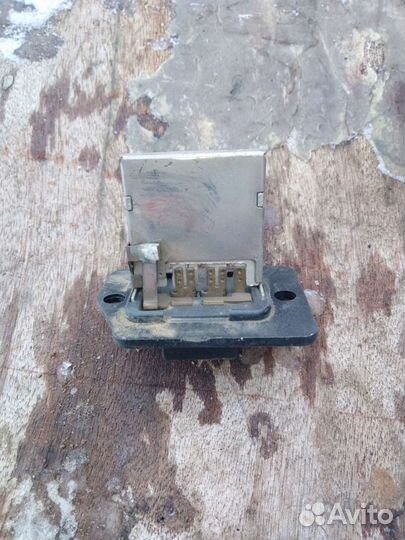 Резистор печки Hyundai Accent 2