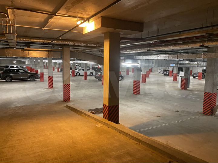 Машиноместо, 17 м²
