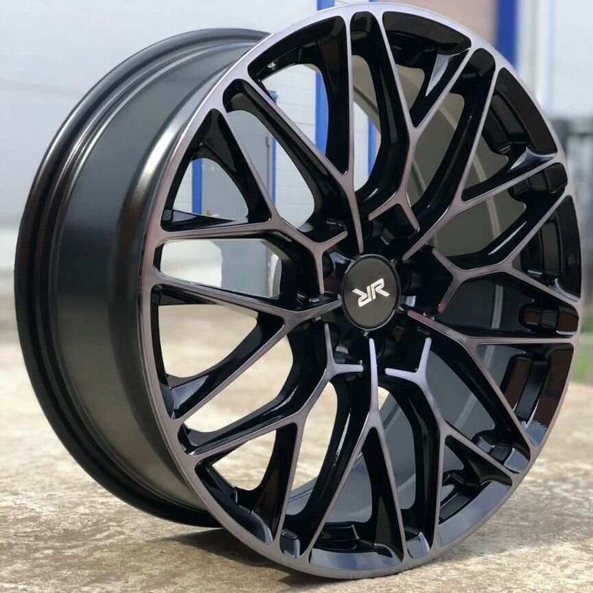 Литые диски Race Ready 8.5×R19 5×108
