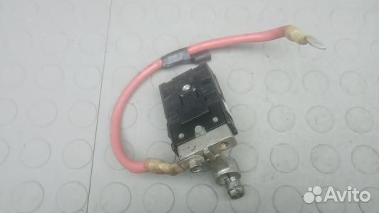 Клемма аккумулятора плюс land rover range rover 3 (GUK09X201)