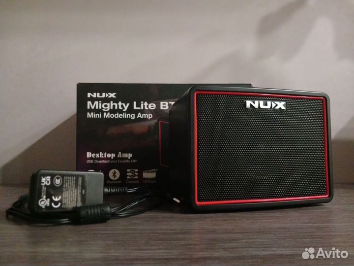 Портативный комбоусилитель NUX mighty lite BT
