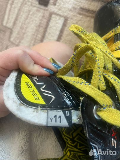 Хоккейные коньки bauer
